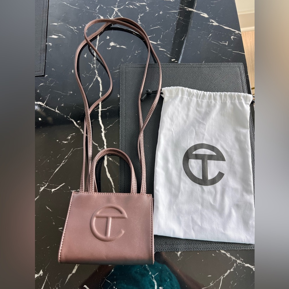 Small Telfar Bag - Chocolate